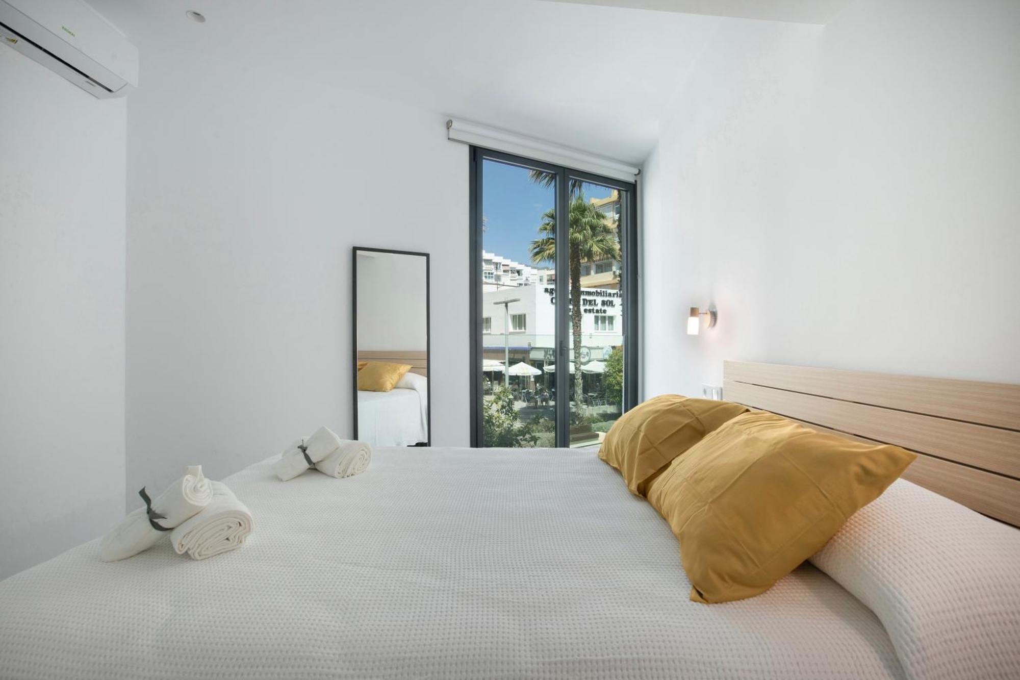 Begobe Room Торремолинос Экстерьер фото