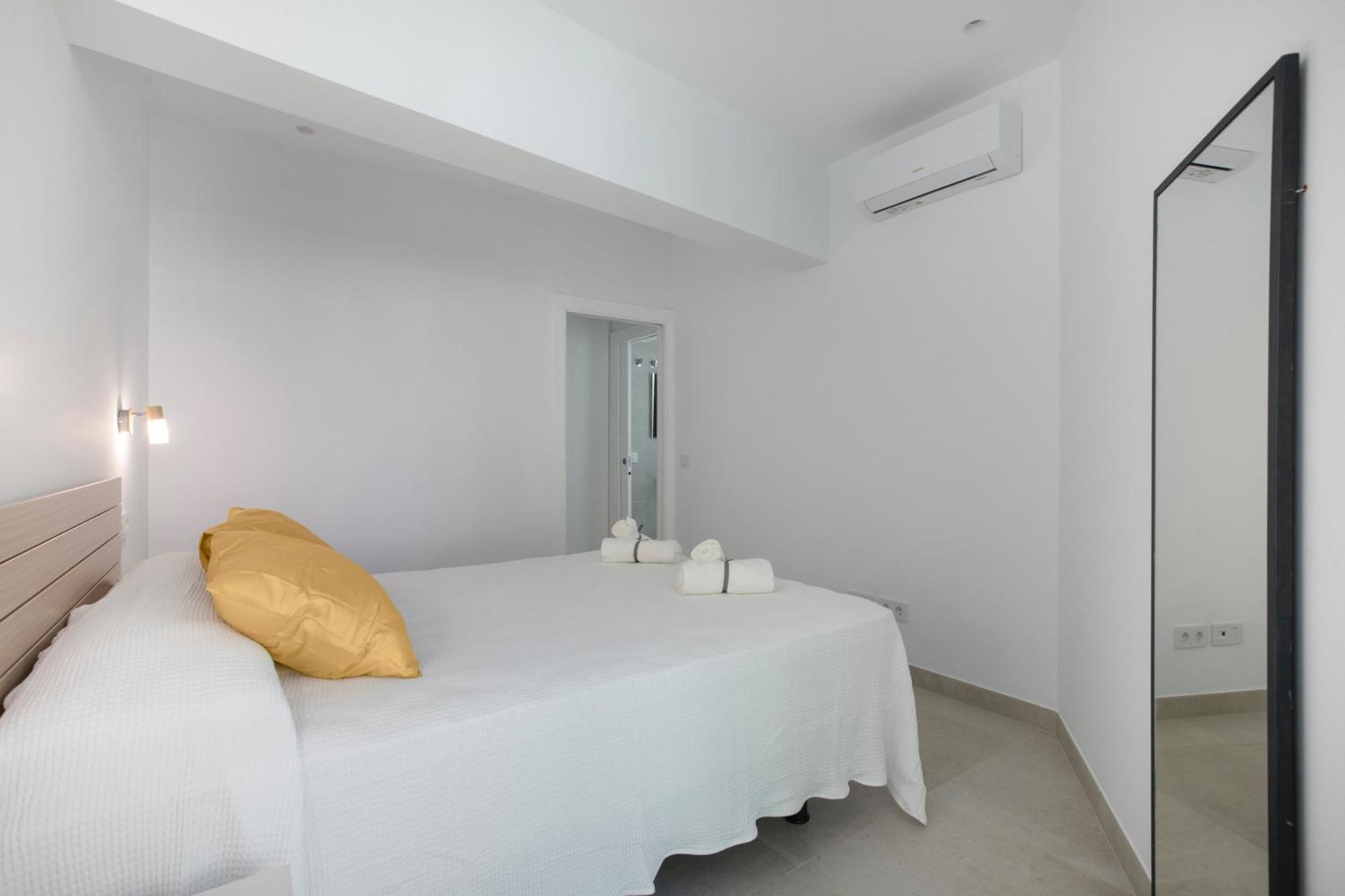 Begobe Room Торремолинос Экстерьер фото
